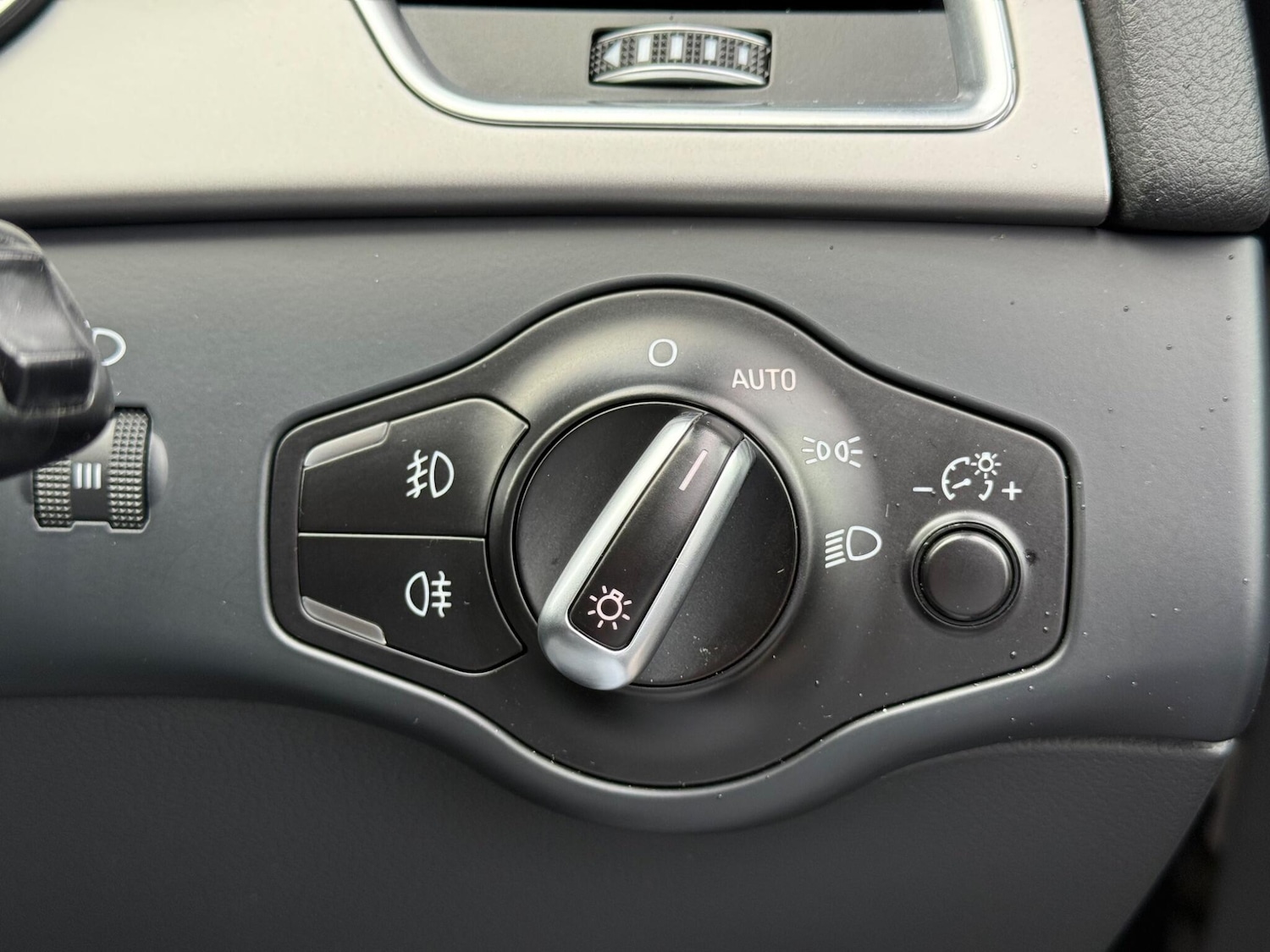 Used Audi A4 2015 for sale - 76327350: Photo 14