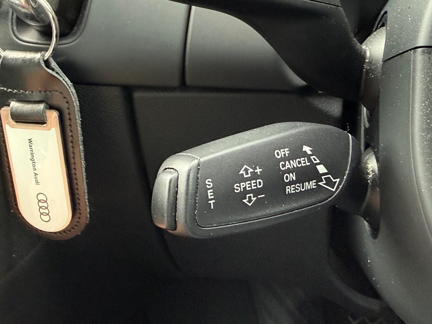 Used Audi A4 2015 for sale - 76327350: Photo 15