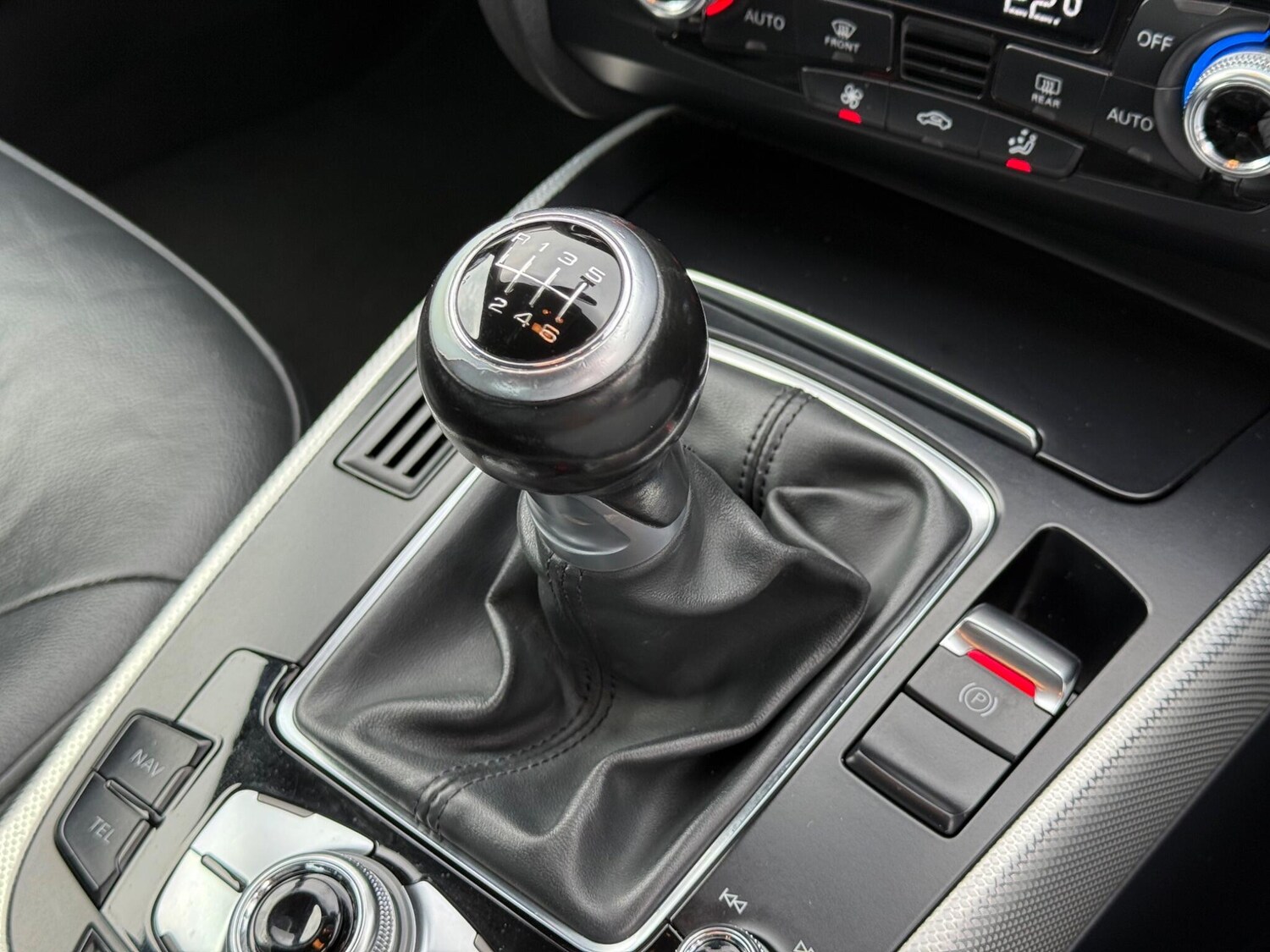 Used Audi A4 2015 for sale - 76327350: Photo 8