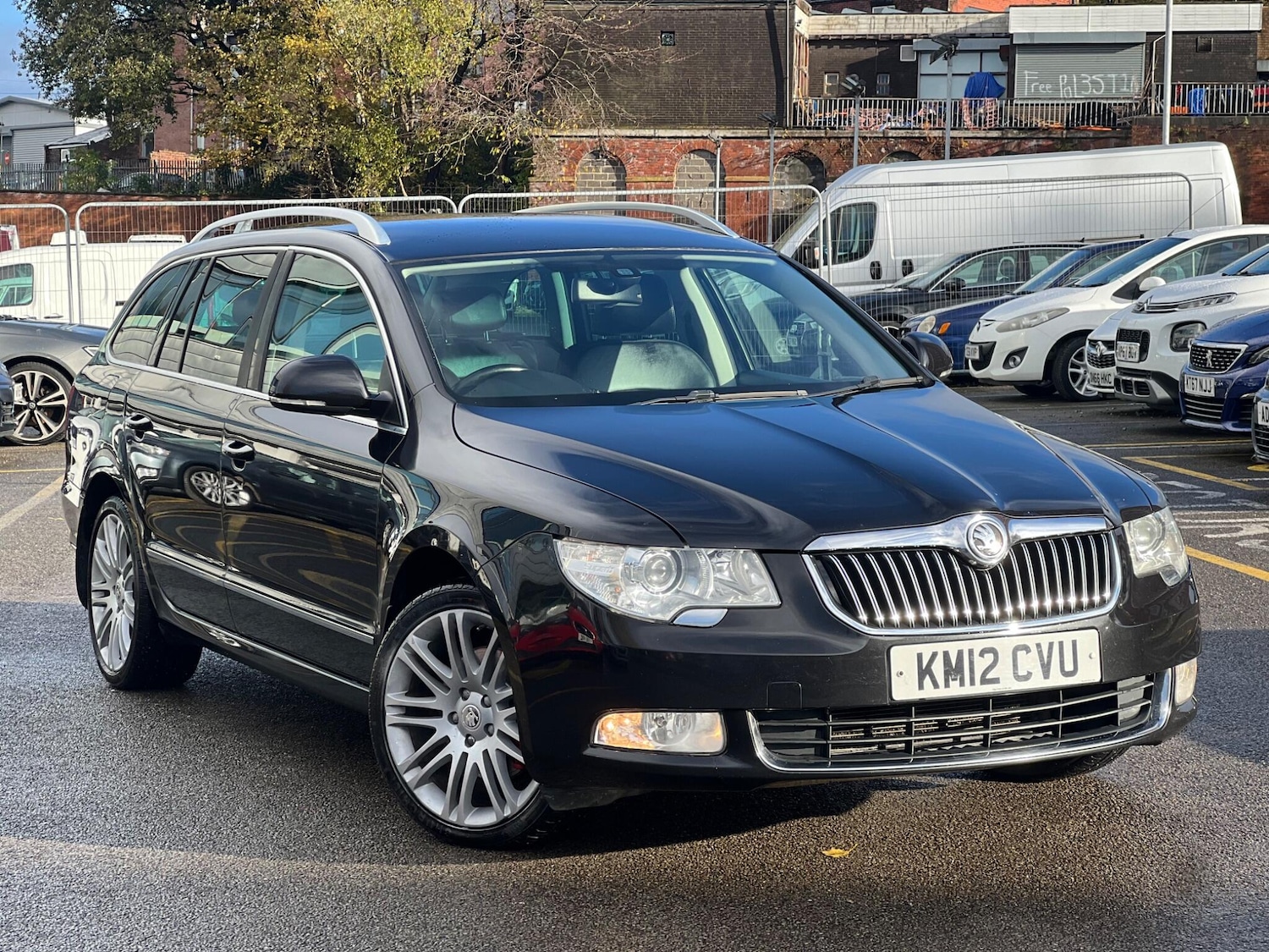 Used Skoda Superb 2012 for sale - 76371293: Photo 1