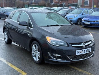 (64) - 1.4 16v SRi Euro 5 5dr