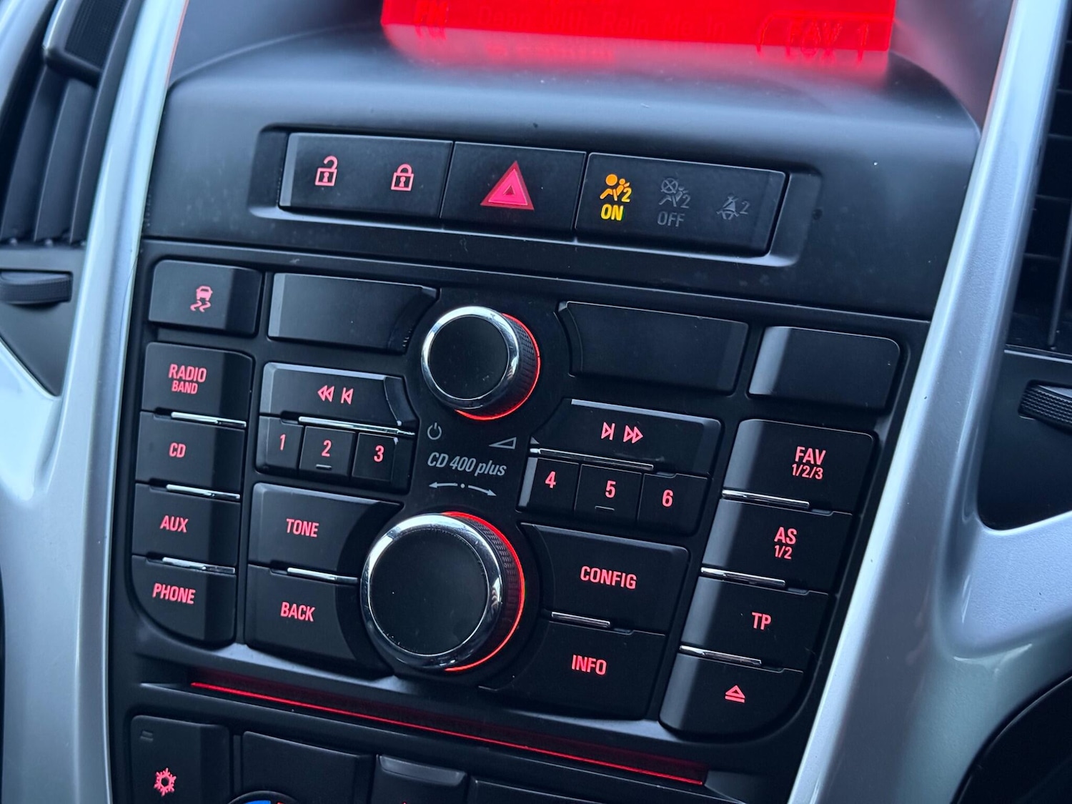 Used Vauxhall Astra 2015 for sale - 77882992: Photo 25