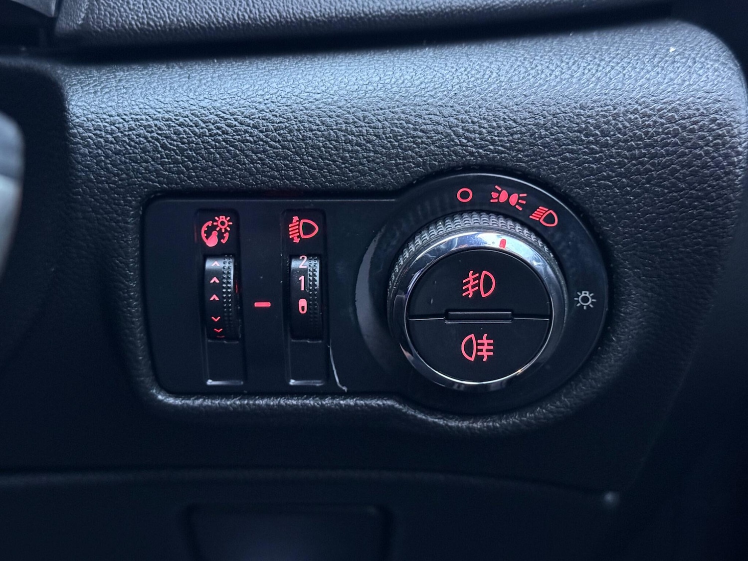 Used Vauxhall Astra 2015 for sale - 77882992: Photo 27