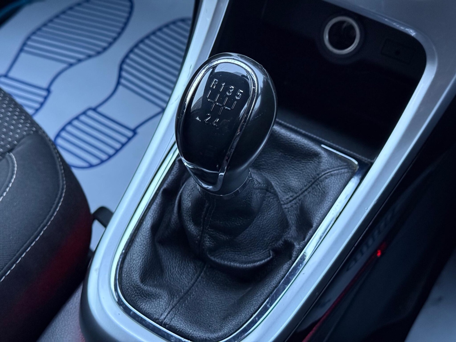 Used Vauxhall Astra 2015 for sale - 77882992: Photo 8