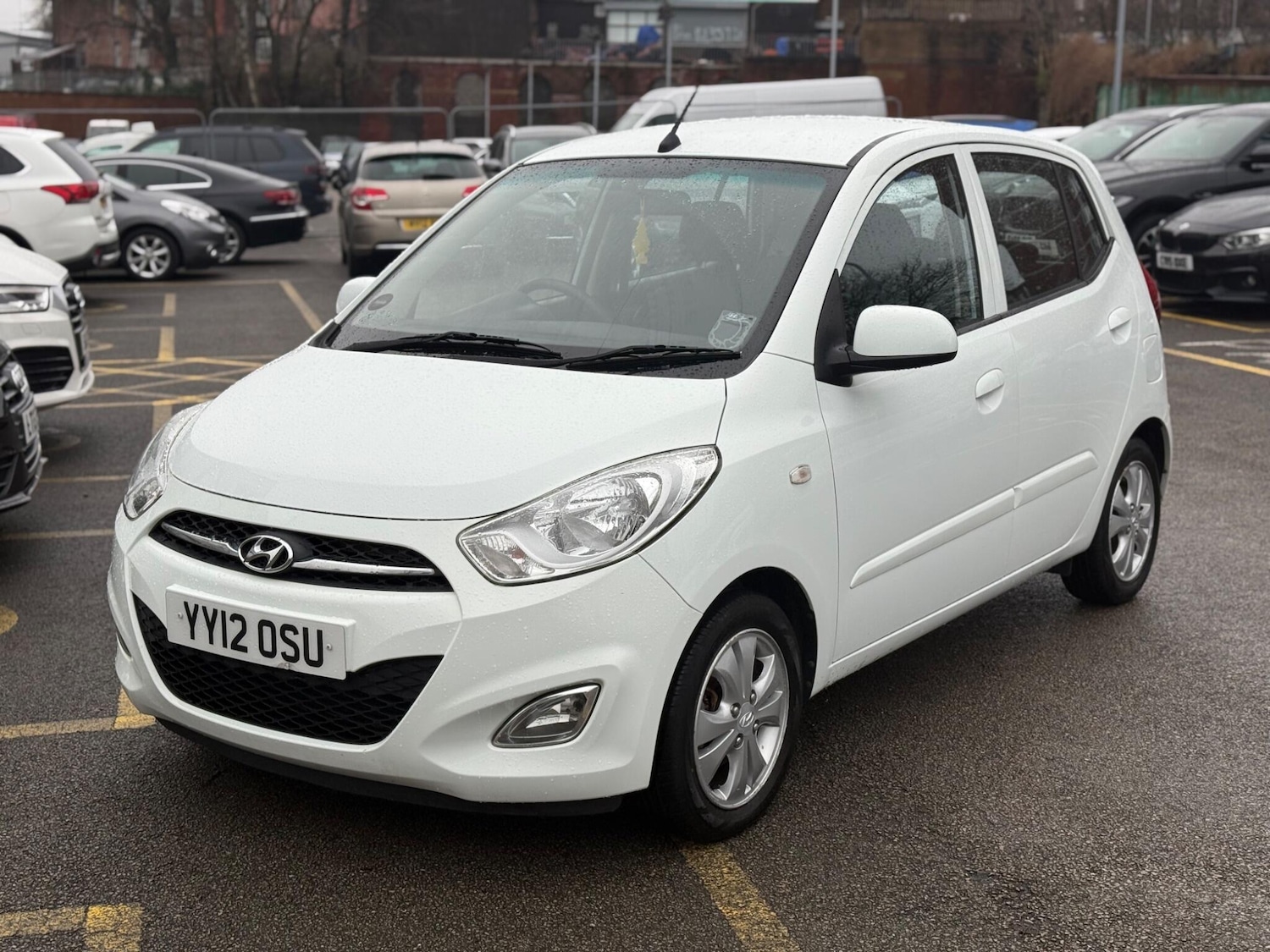 Used Hyundai i10 2012 for sale - 77155585: Photo 3