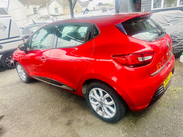 Used Renault Clio 2017 for sale - 76231431: Photo 5