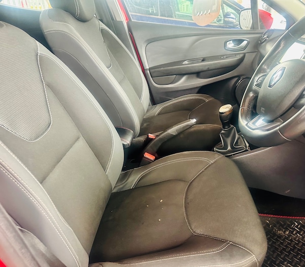 Used Renault Clio 2017 for sale - 76231431: Photo 9