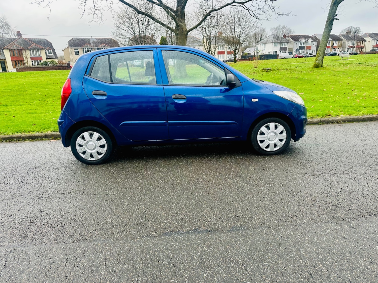 Used Hyundai i10 2013 for sale - 76735657: Photo 2