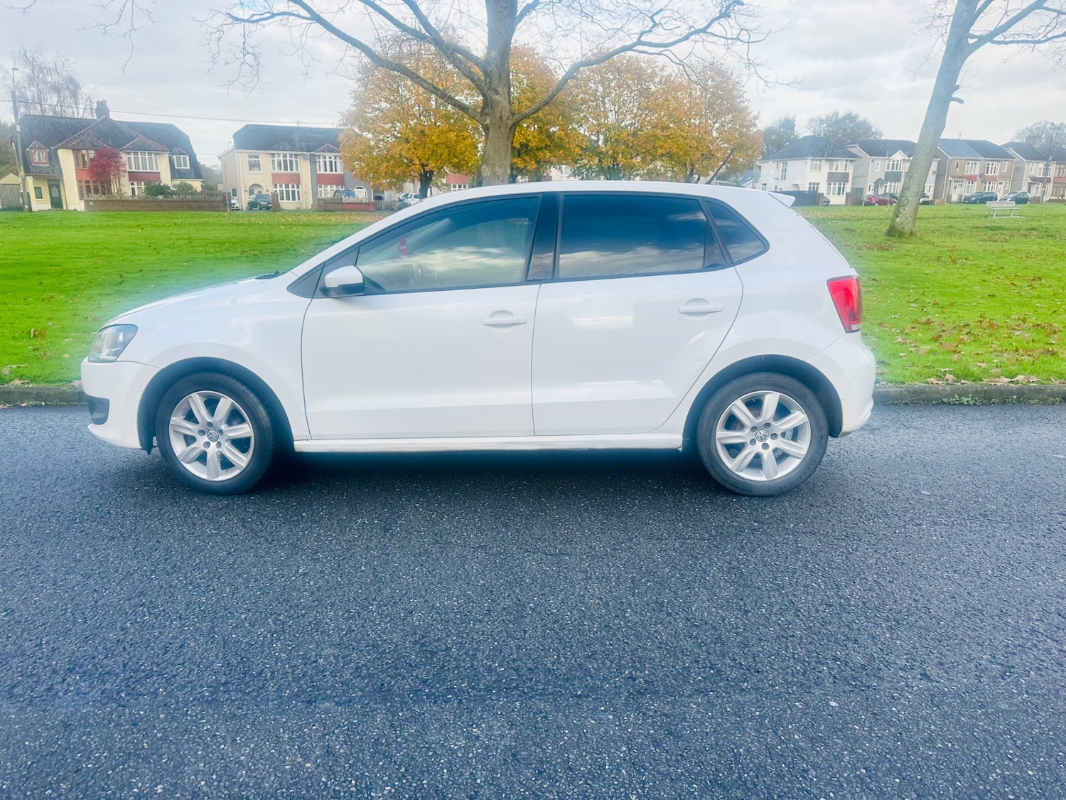 Used Volkswagen Polo 2011 for sale - 76391262: Photo 5