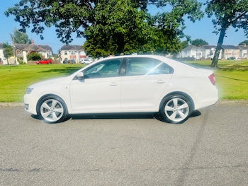 Used Skoda Rapid 2013 for sale - 75593435: Photo