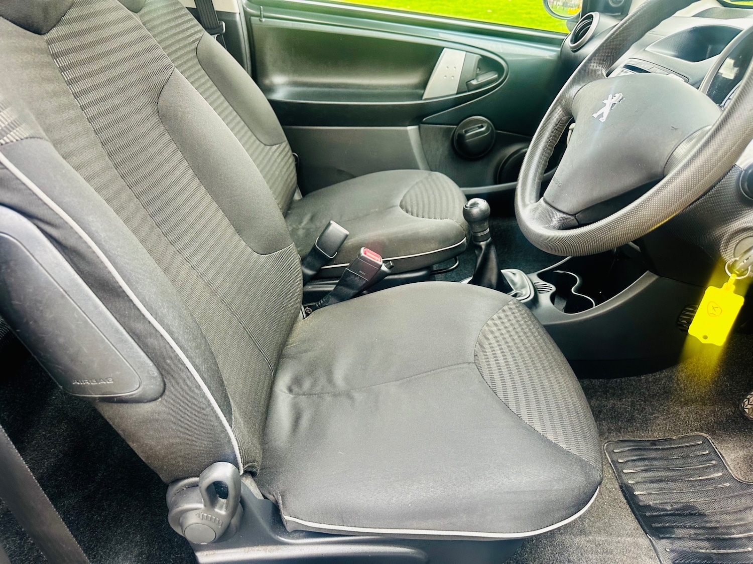 Used Peugeot 107 2013 for sale - 76611667: Photo 5