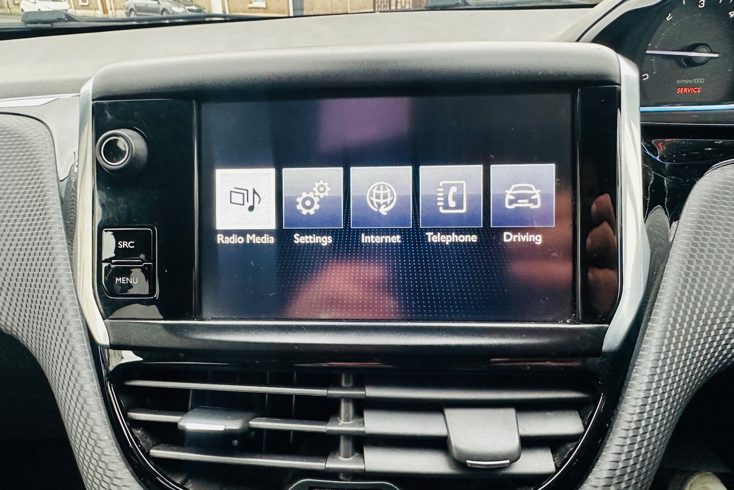 Used Peugeot 2008 2015 for sale - 77605514: Photo 8