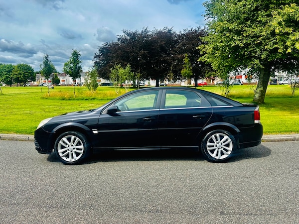 Used Vauxhall Vectra 2008 for sale - 75344456: Photo 4