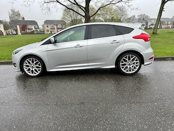 Used Ford Focus 2015 for sale - 78251798: Photo