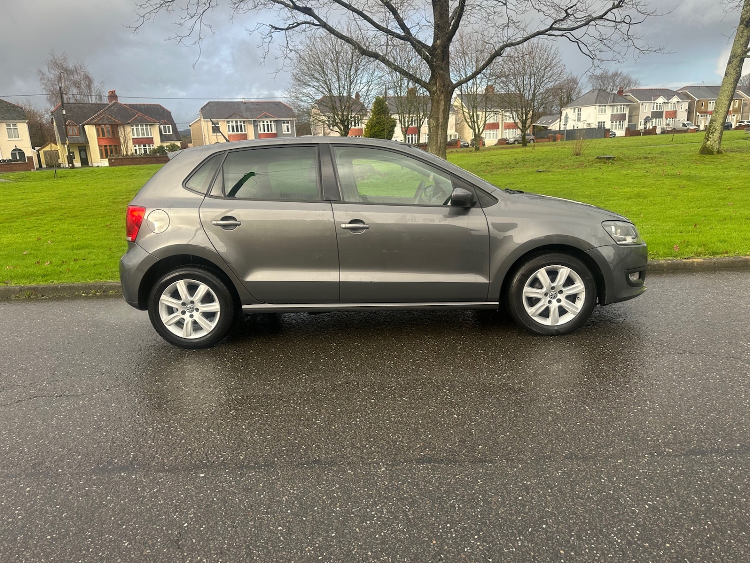 Used Volkswagen Polo 2012 for sale - 76968454: Photo 3