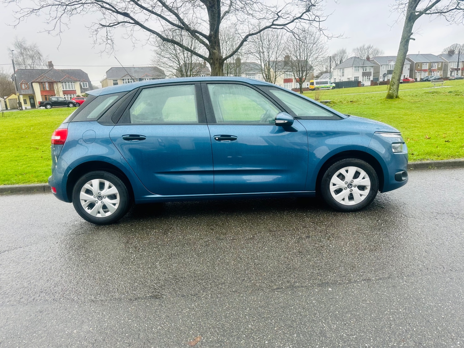 Used Citroen C4 Picasso 2014 for sale - 77168131: Photo 3