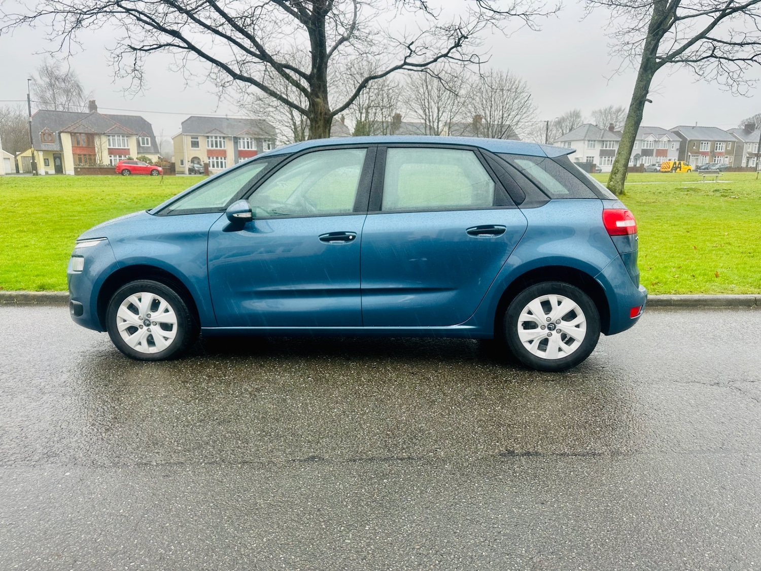 Used Citroen C4 Picasso 2014 for sale - 77168131: Photo 4