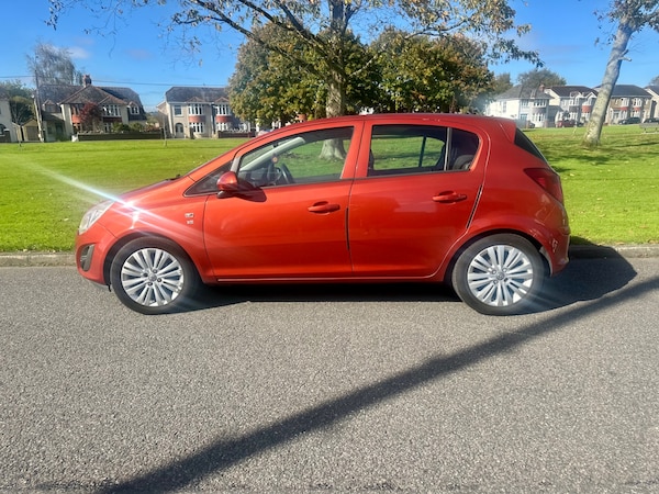 Used Vauxhall Corsa 2011 for sale - 76182187: Photo 6