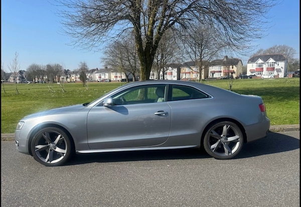 Used Audi A5 2009 for sale - 75354138: Photo 4