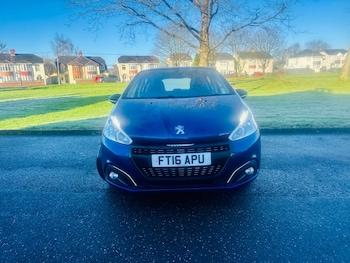 Used Peugeot 208 2016 for sale - 76735674: Photo