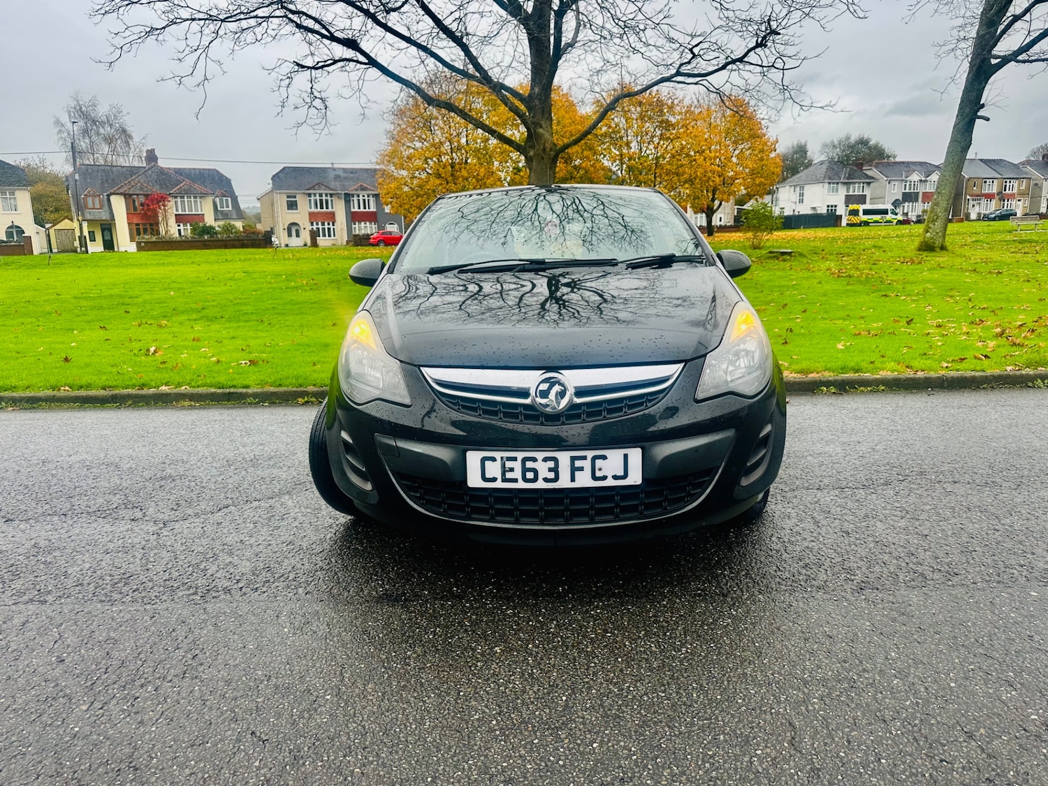 Used Vauxhall Corsa 2013 for sale - 76412836: Photo 3