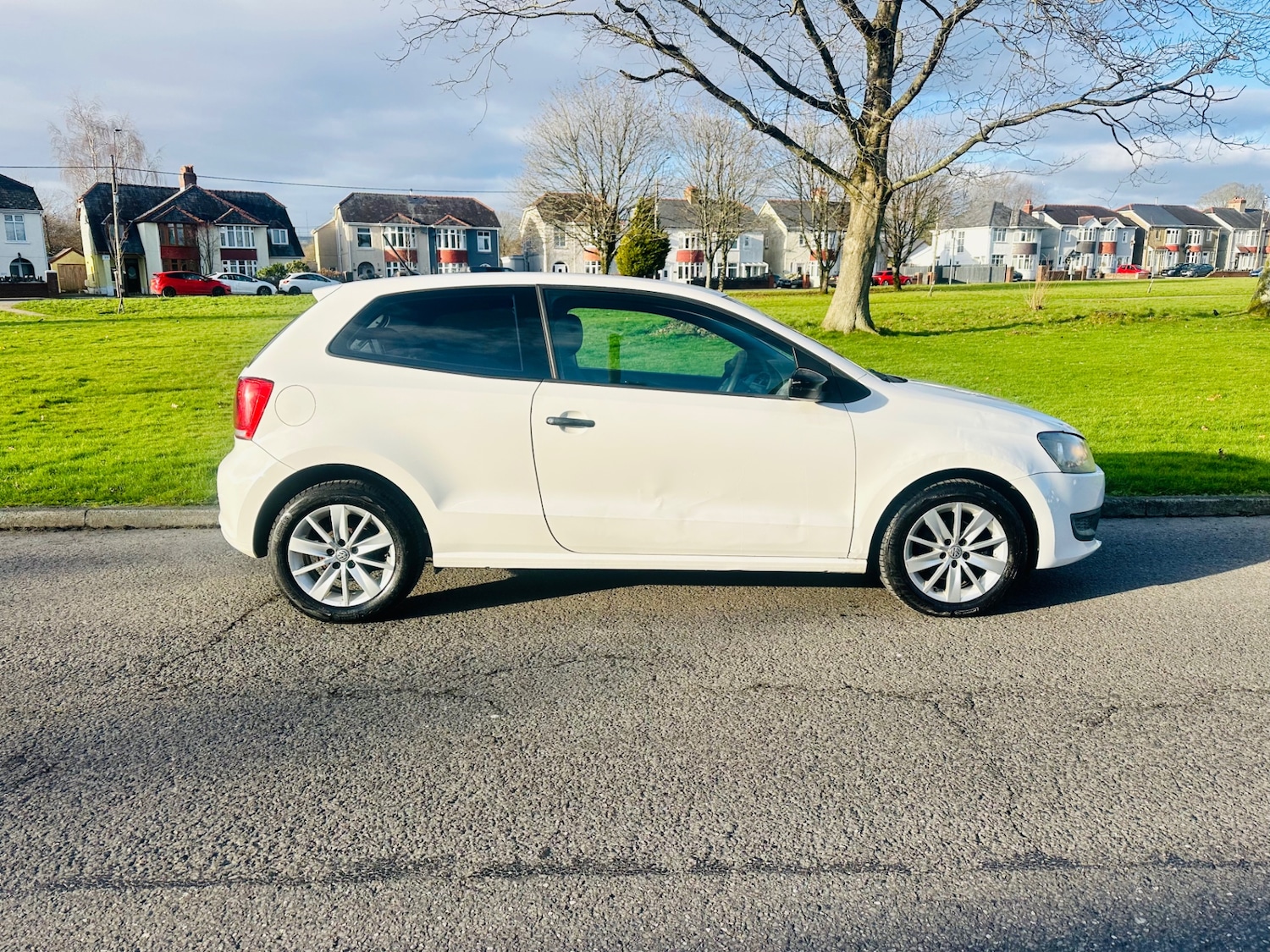 Used Volkswagen Polo 2010 for sale - 77237229: Photo 3
