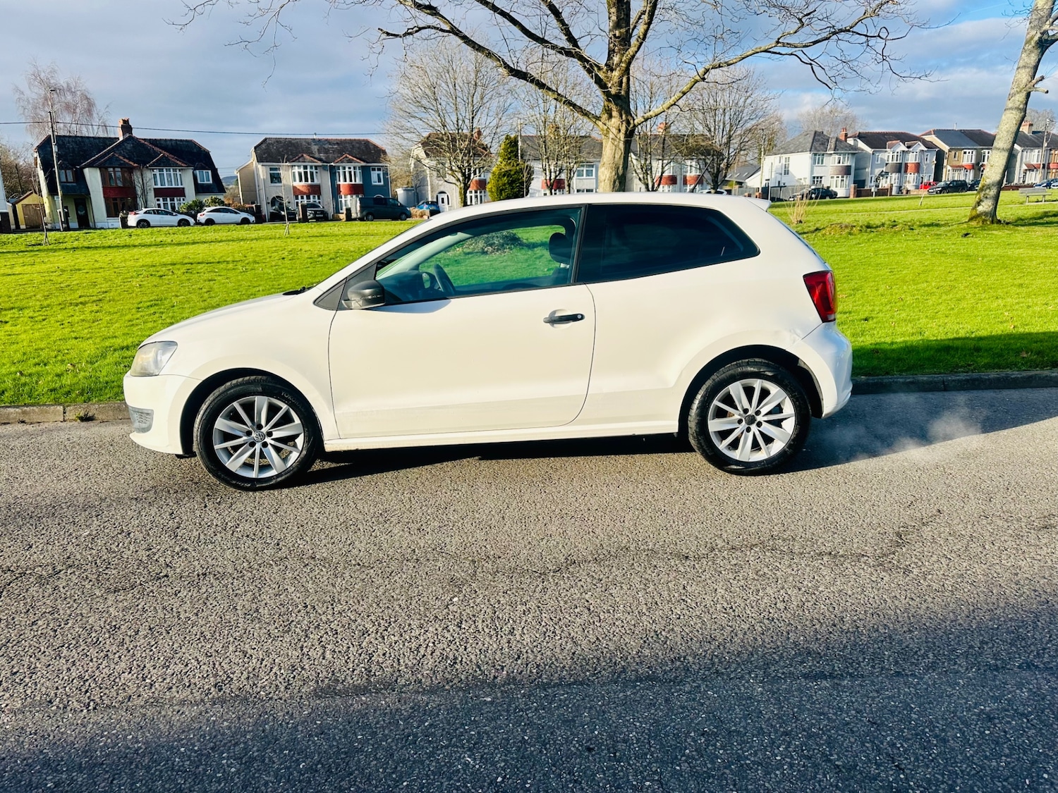 Used Volkswagen Polo 2010 for sale - 77237229: Photo 6
