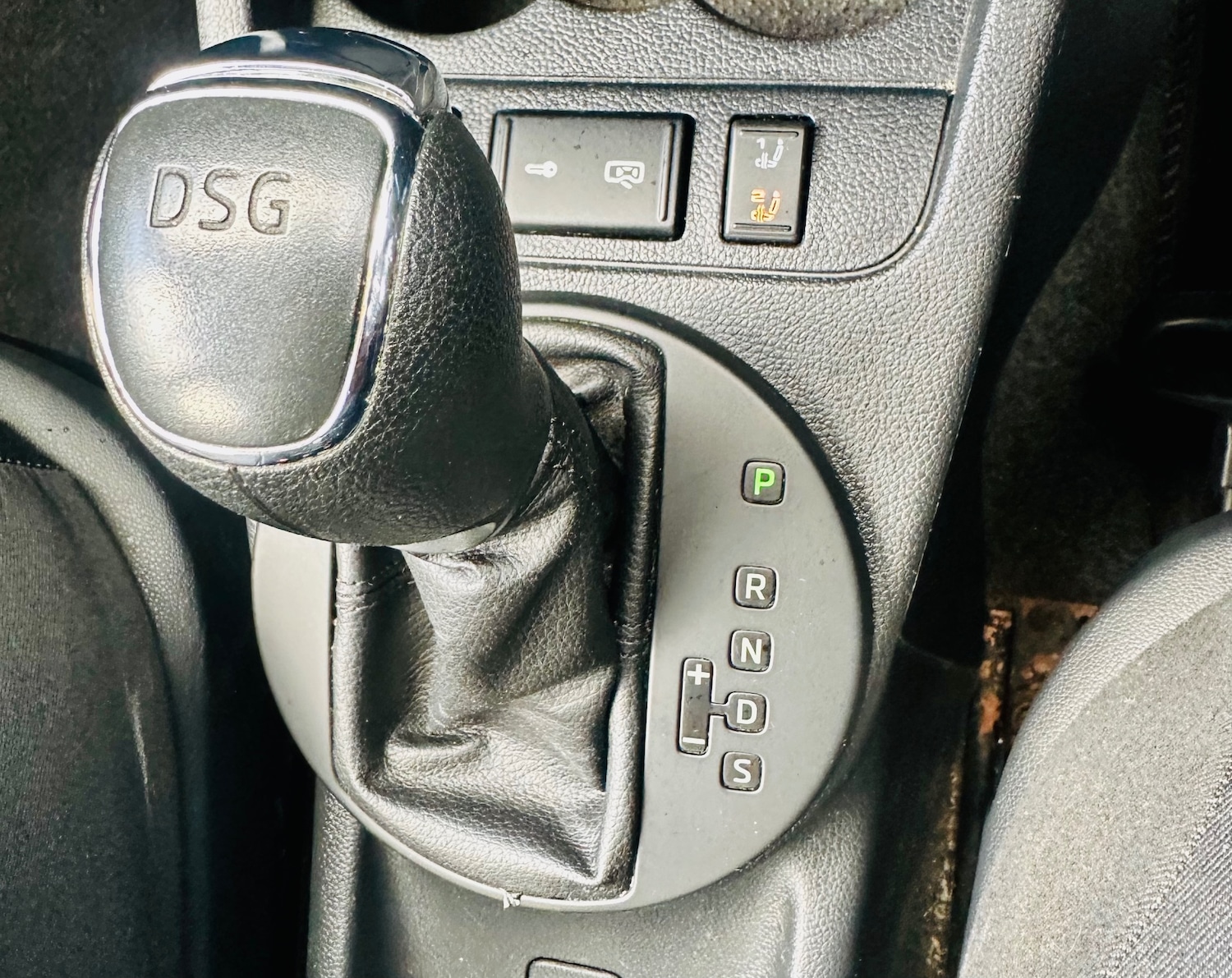 Used Skoda Fabia 2013 for sale - 77298000: Photo 5