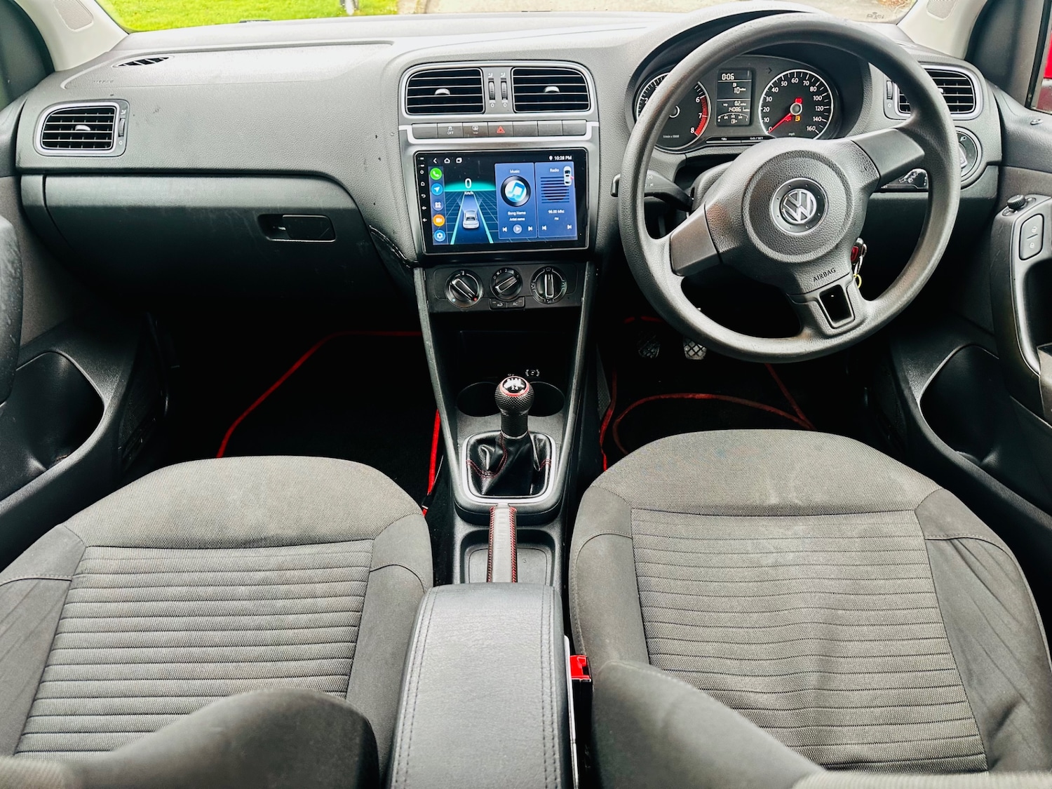 Used Volkswagen Polo 2011 for sale - 77324719: Photo 5