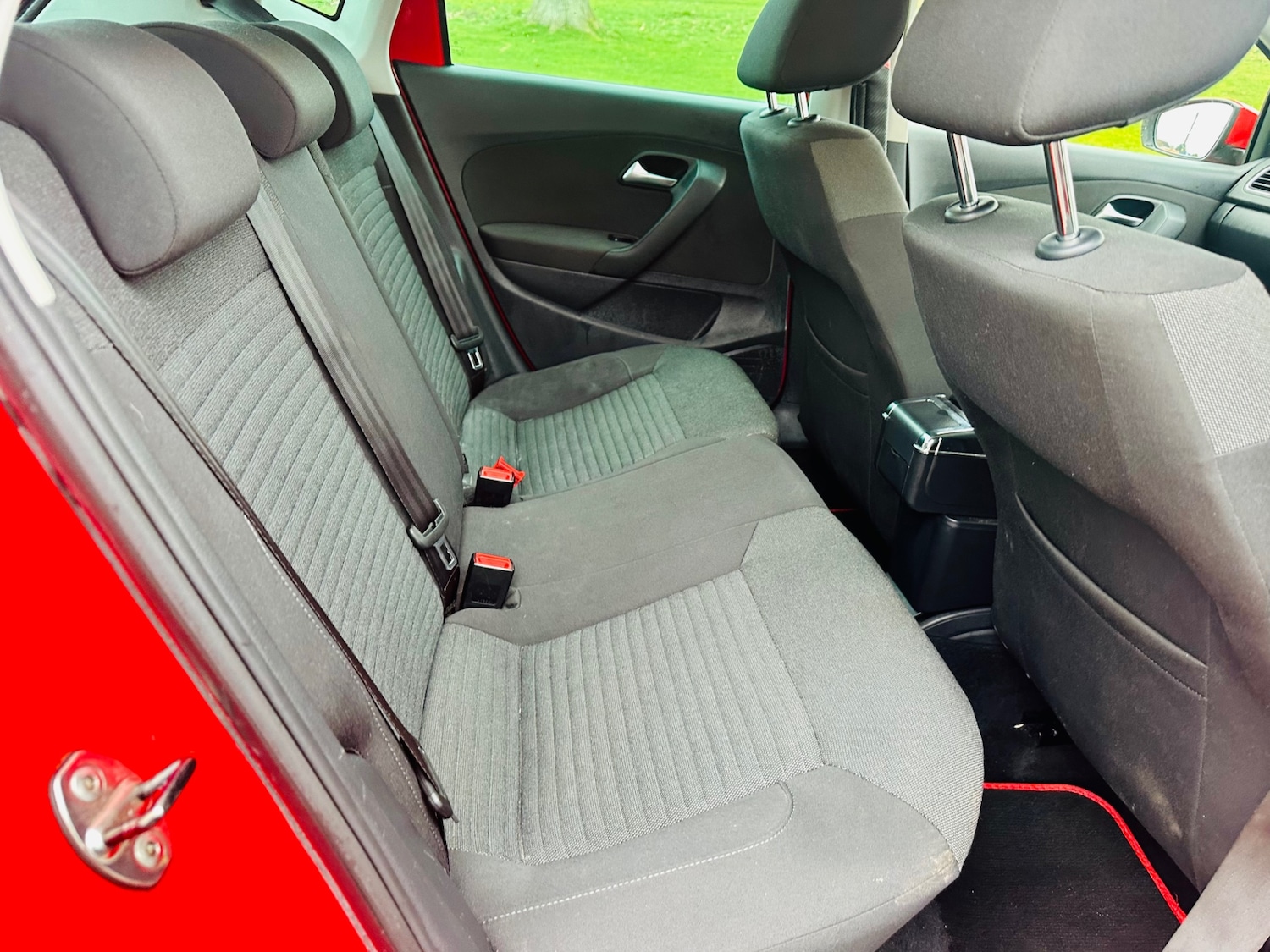 Used Volkswagen Polo 2011 for sale - 77324719: Photo 9