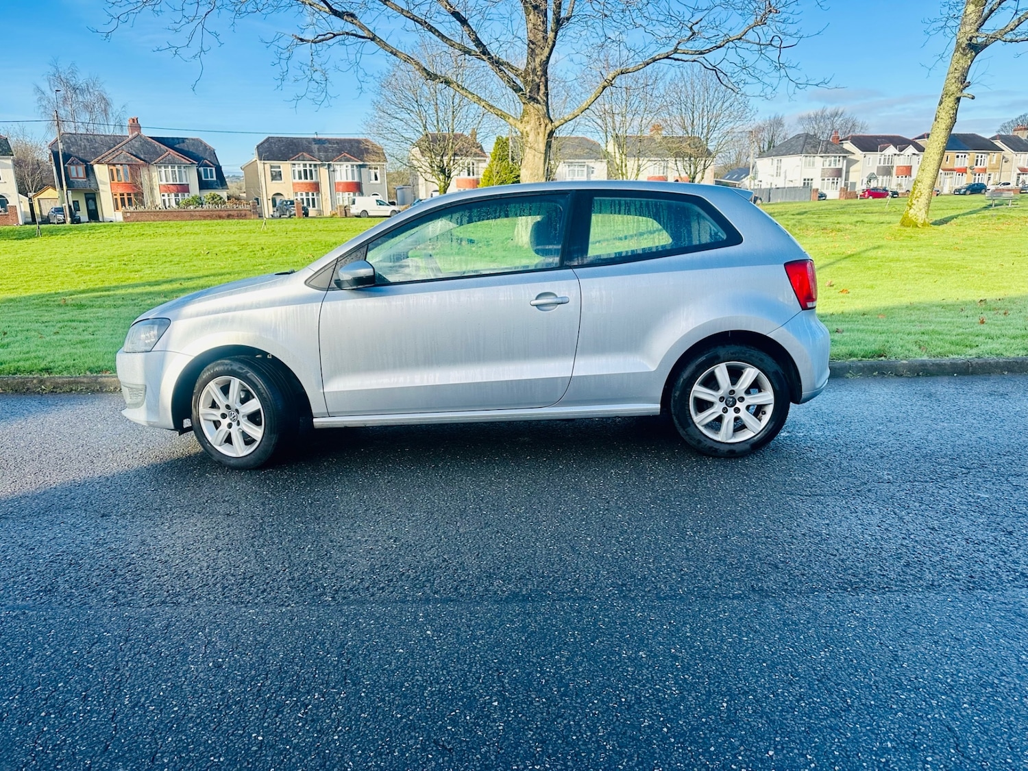 Used Volkswagen Polo 2011 for sale - 76968463: Photo 4