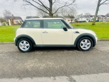 Used MINI Hatch 2010 for sale - 77198060: Photo