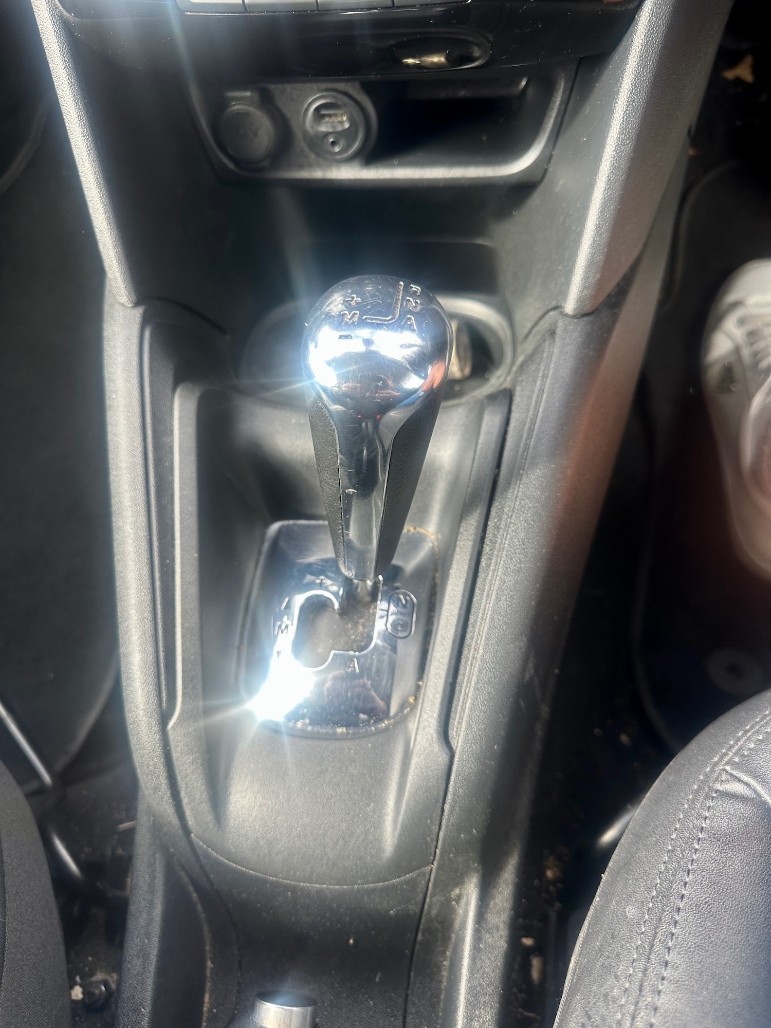 Used Peugeot 208 2013 for sale - 77917226: Photo 6