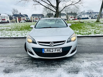 Used Vauxhall Astra 2012 for sale - 77114016: Photo