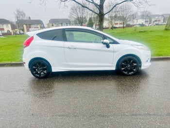 Used Ford Fiesta 2012 for sale - 77846389: Photo