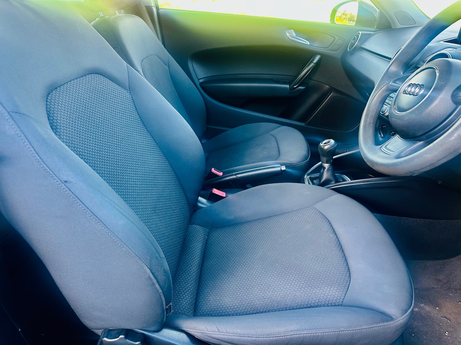 Used Audi A1 2010 for sale - 76649876: Photo 8