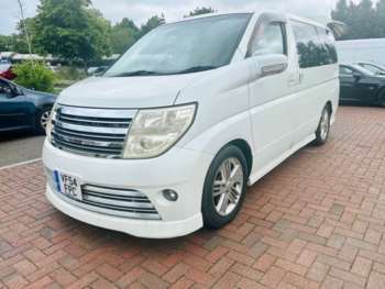 Used Nissan Elgrand  for sale - 75354201: Photo