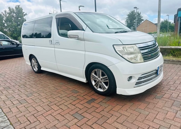 Used Nissan Elgrand 2018 for sale - 75354201: Photo 5