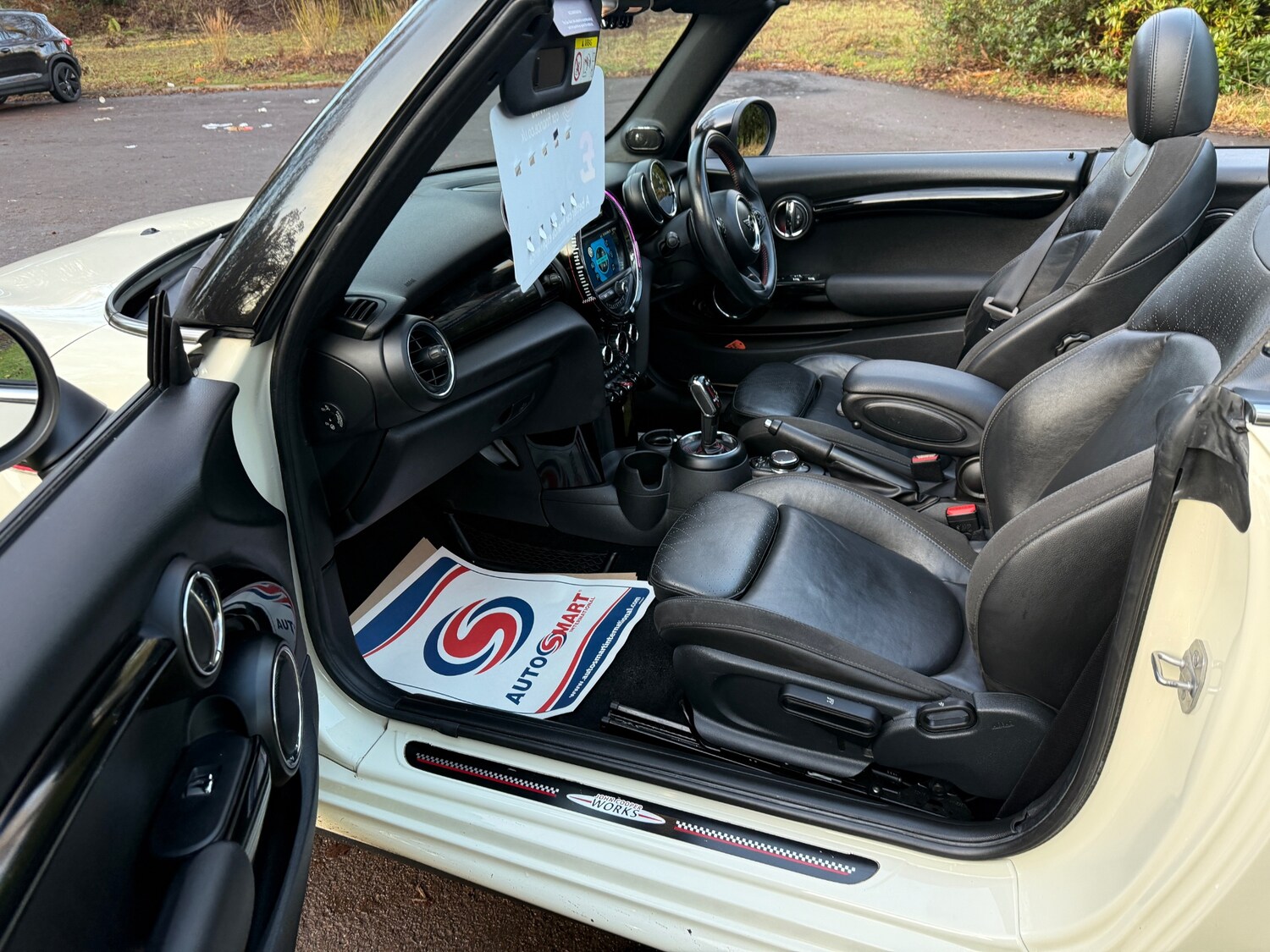 Used MINI Convertible 2018 for sale - 76928346: Photo 25