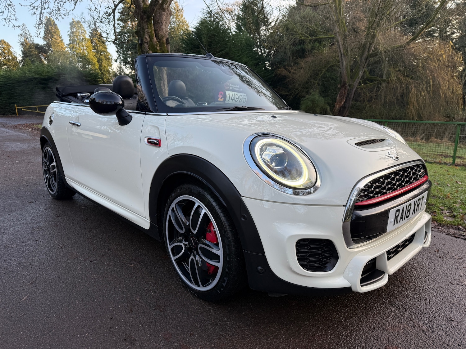 Used MINI Convertible 2018 for sale - 76928346: Photo 4