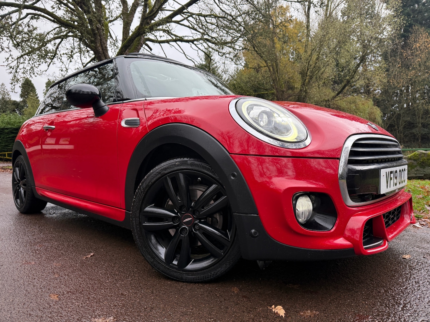Used MINI Hatch 2019 for sale - 76713463: Photo 1