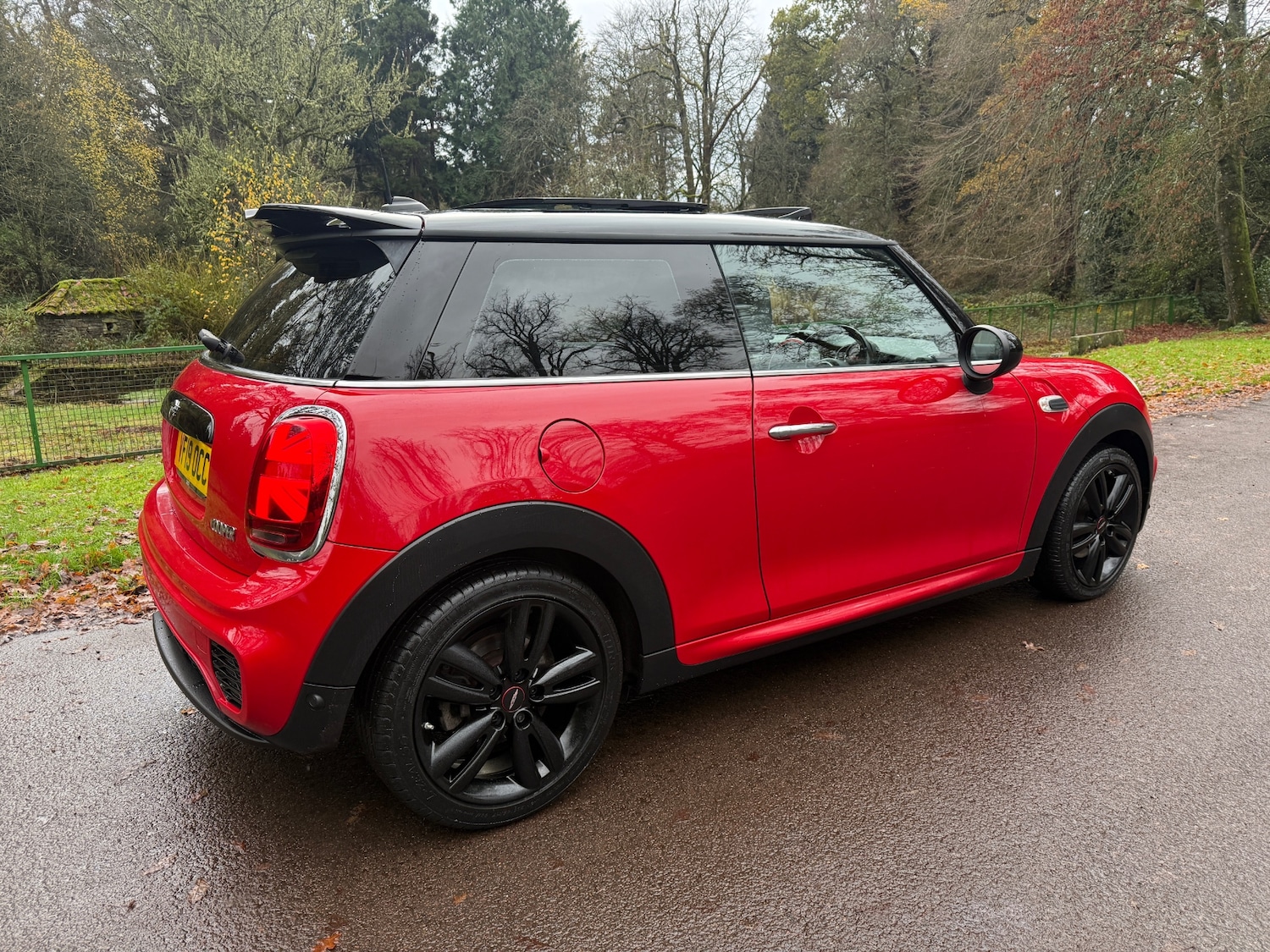 Used MINI Hatch 2019 for sale - 76713463: Photo 2