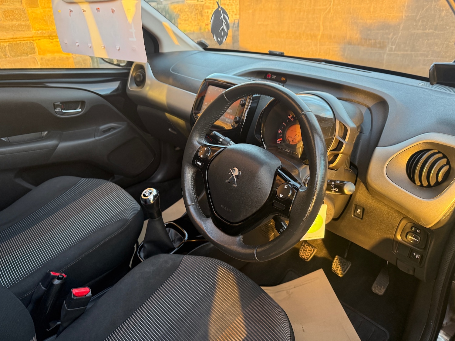 Used Peugeot 108 2015 for sale - 76583364: Photo 16