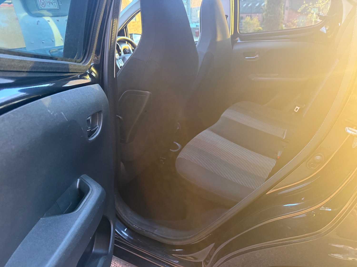 Used Peugeot 108 2015 for sale - 76583364: Photo 9