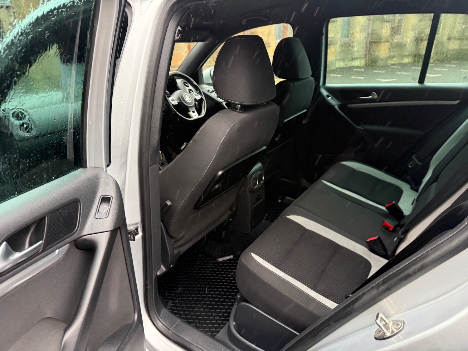 Used Volkswagen Tiguan 2014 for sale - 77632686: Photo 15