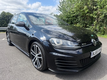 Used Volkswagen Golf 2015 for sale - 79402170: Photo