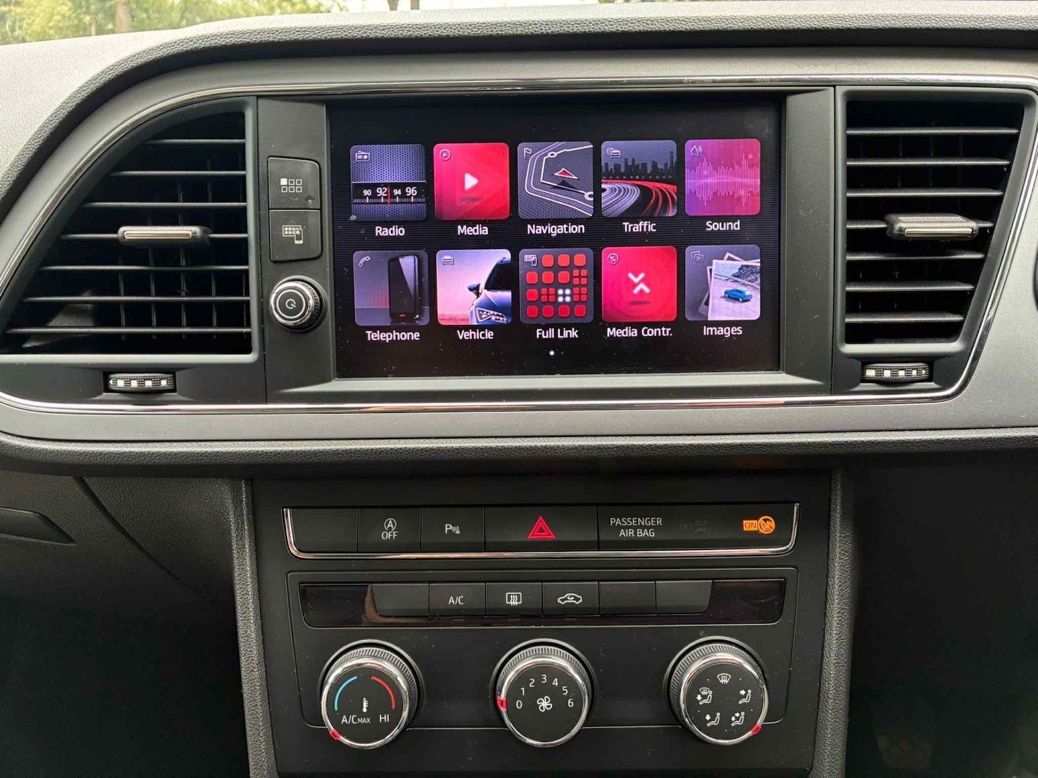 Used SEAT Leon 2020 for sale - 76552693: Photo 9