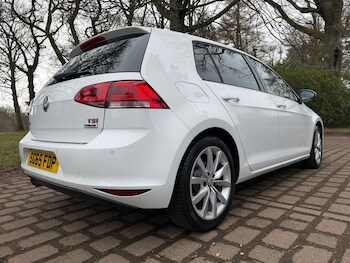 Used Volkswagen Golf 2015 for sale - 78063525: Photo