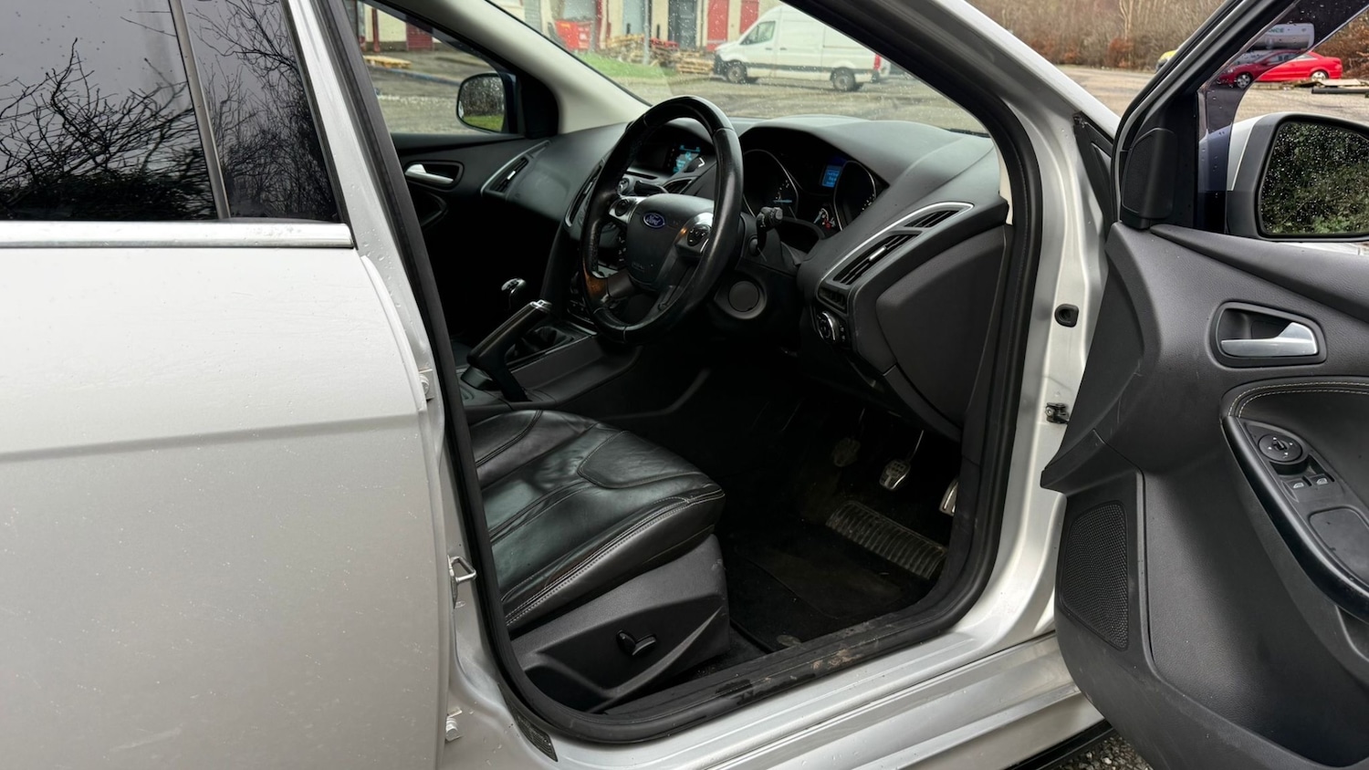 Used Ford Focus 2013 for sale - 76943491: Photo 6