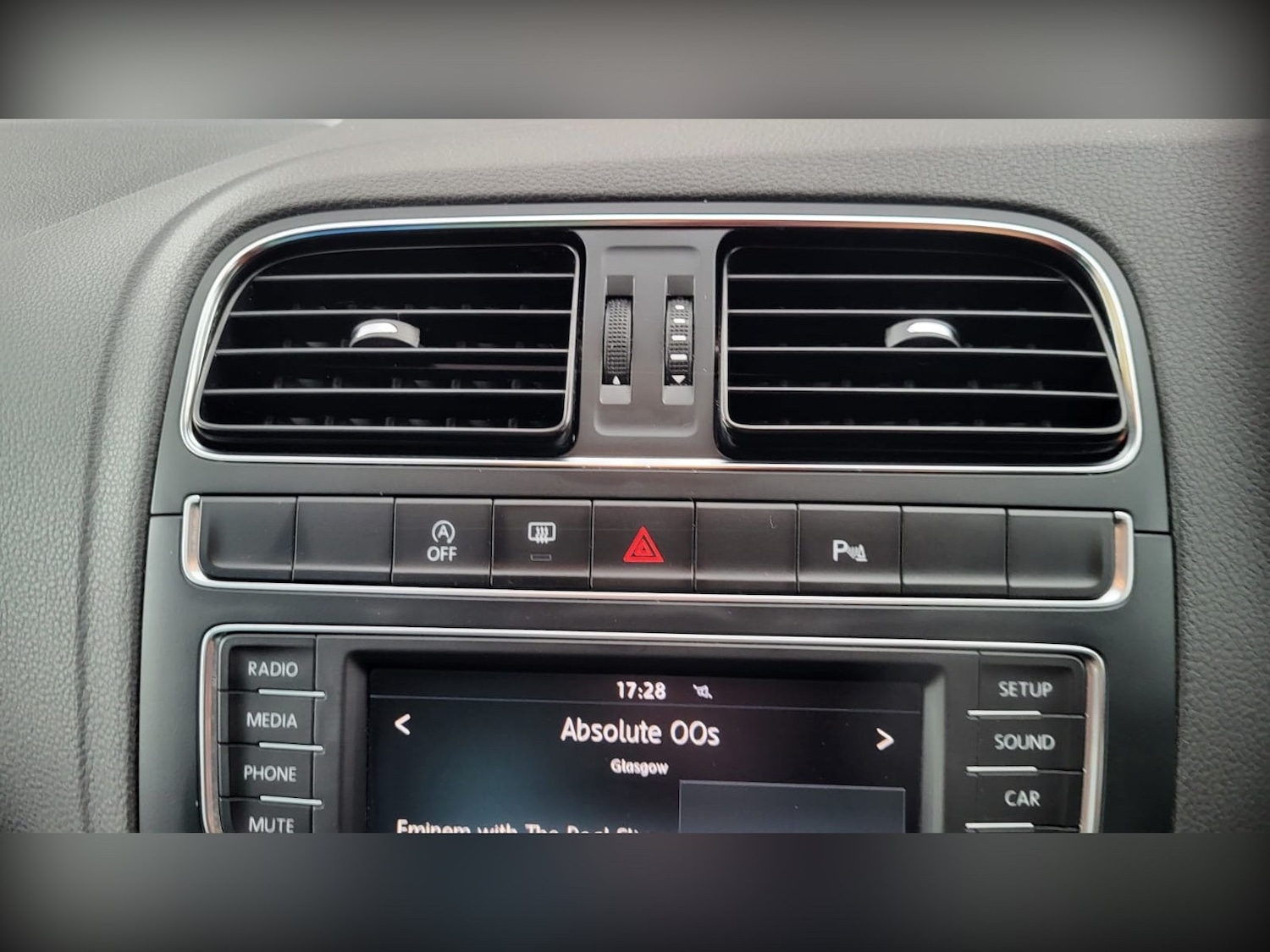 Used Volkswagen Polo 2017 for sale - 76596666: Photo 11